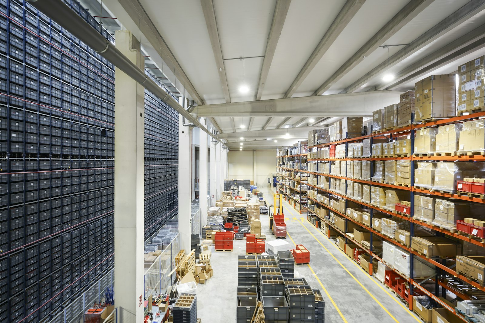 Importerzy vs producenci — kiedy WY ponosicie odpowiedzialność za zgodność CE